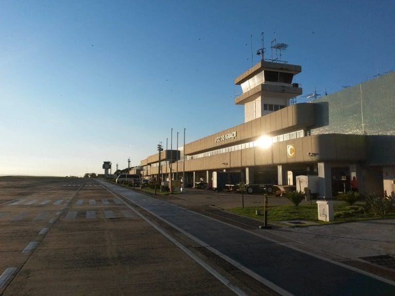 Aeroporto de Foz do Iguaçu (PR) completa 44 anos