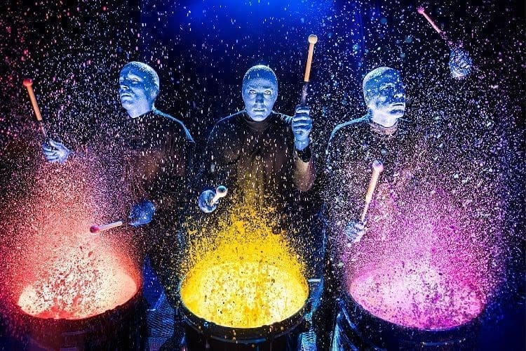 blue man