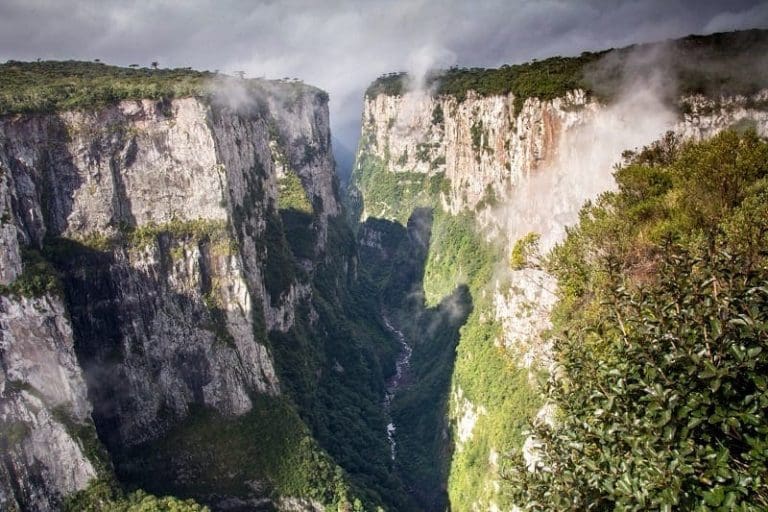 Turismo reforça candidatura dos Cí¢nions do Sul na Unesco