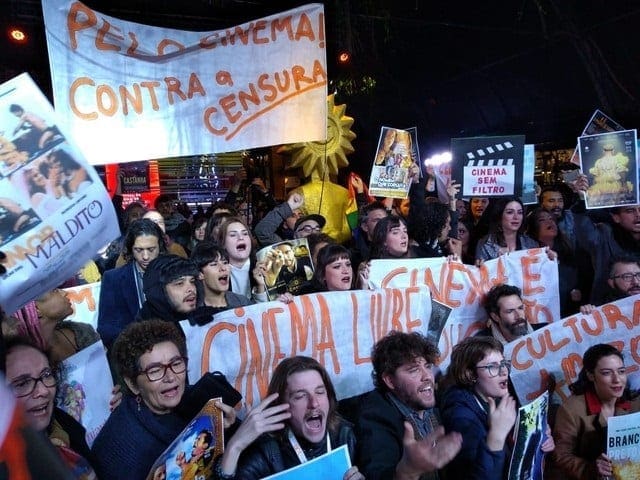 Festival de Gramado tem protestos e organização repudia a violência e defende convívio democrático