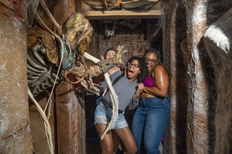 Universal Orlando Resort inclui noite adicional ao evento Halloween Horror Nights 2019