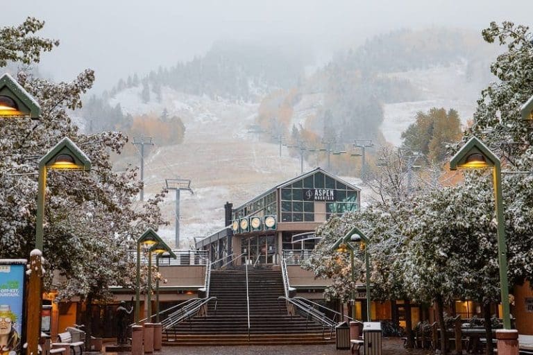 Aspen Snowmass se prepara para temporada de inverno após primeira nevada