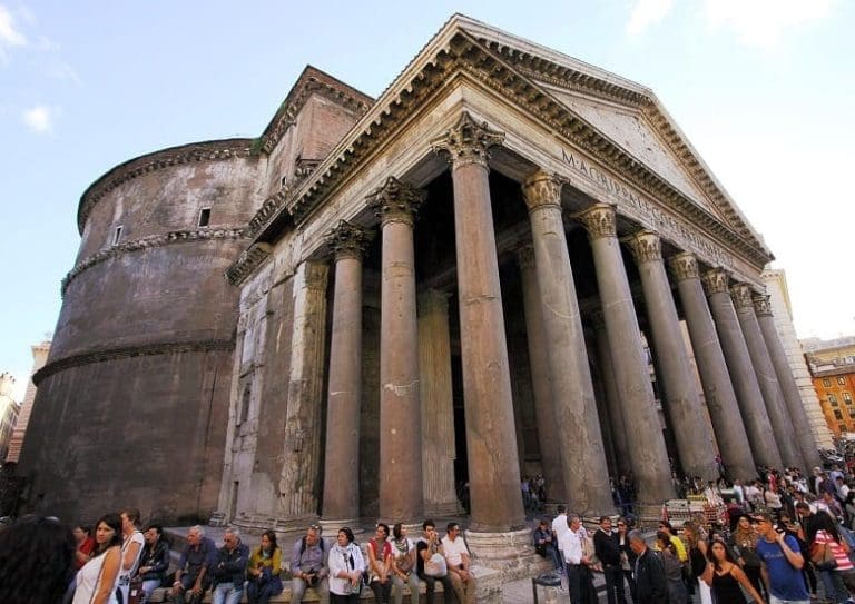 Foto da Edição: Pantheon, uma relí­quia da arquitetura do mundo antigo