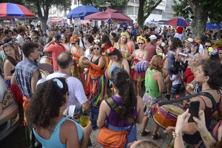 Turismo vai movimentar R$ 8 bilhões no carnaval 2020 estima CNC