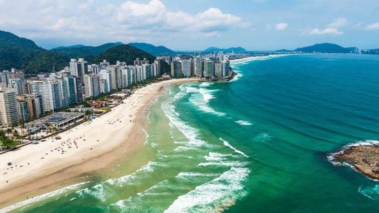 Hotéis em Guarujá alcançam 85% de ocupação no Carnaval