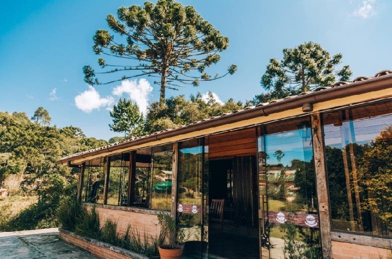 Café Terraço em Campos do Jordão oferece a experiência do "prato