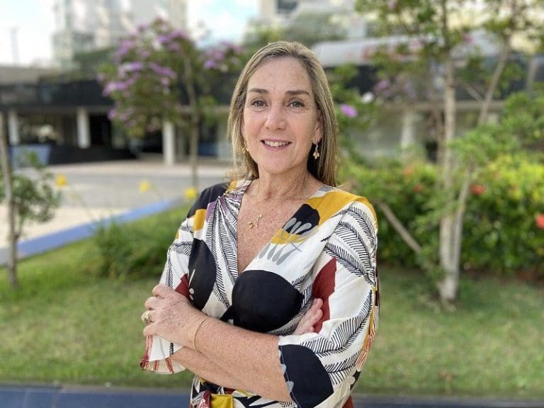 Ana Paula Faure, diretora executiva e sócia-fundadora da Hplus Hotelaria fala ao DIíRIO