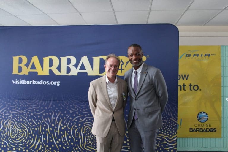 Corey Garrett, diretor do Caribe e LATAM para Barbados Tourism Marketing Inc, fala ao DIíRIO