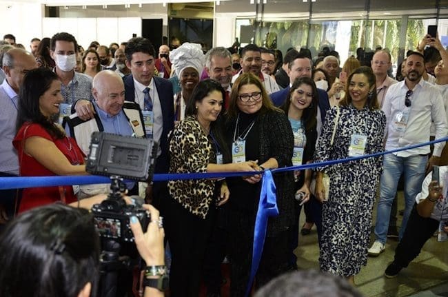 Corte da fita na Expo Goiás