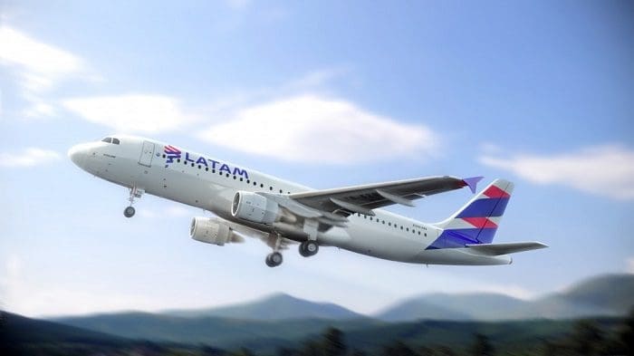 LATAM transporta em março 2,6 milhões de passageiros