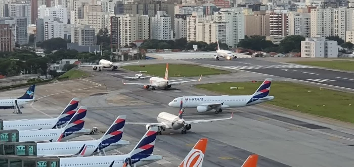 Aeroportos da Rede Infraero: fluxo deve crescer 45% nas festas do fim de ano