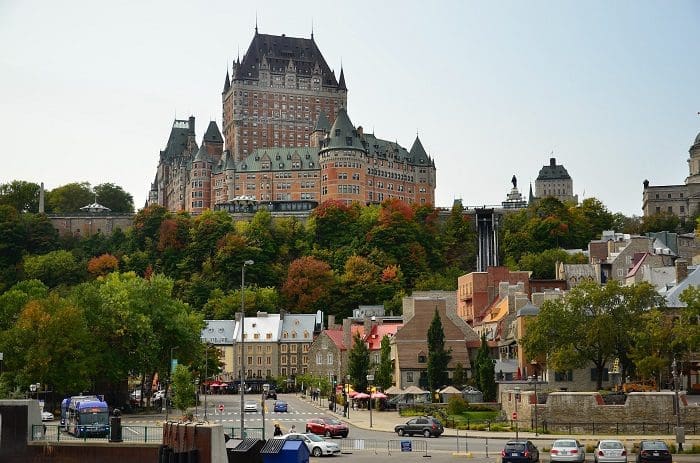 Cidade de Quebec abre 20 vagas para hotelaria e restaurantes