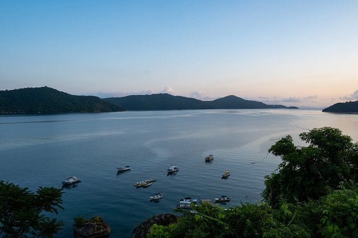 Feriado em Paraty oferece belezas naturais e muita cultura