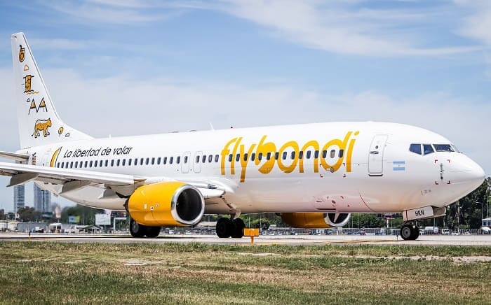 Flybondi aumenta frequências no Brasil em julho