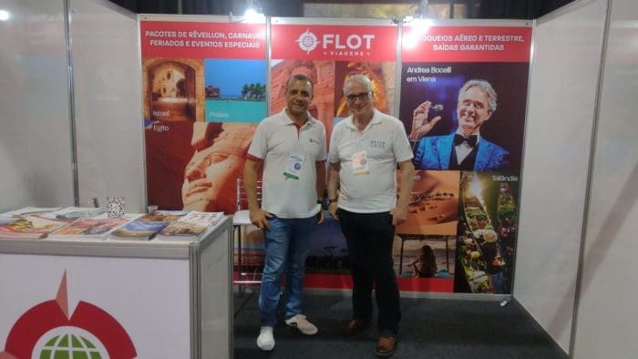 Confira mais fotos da 25ª Feira de Turismo Avirrp: equipe Flot Viagens