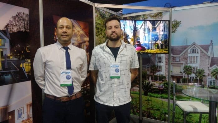 Confira mais fotos da 25ª Feira de Turismo Avirrp: Marcelo Ramos e Thiago Goulart, do Castelo Saint Andrews