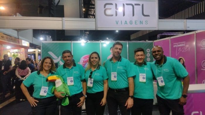 Mais fotos da 25ª Feira de Turismo Avirrp: Equipe EHTL Viagens