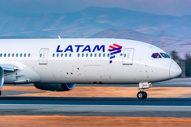 Aeronave da LATAM - Abear (Foto: Divulgação LATAM)