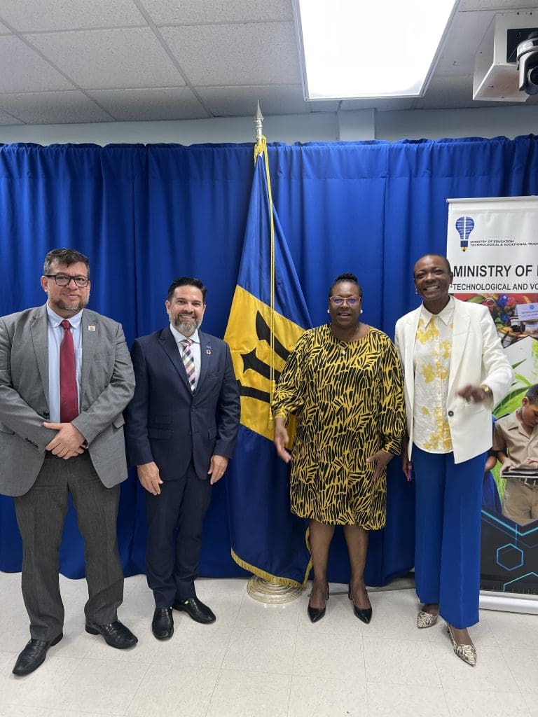 Clay Anderson, Rubens Magno, Kay McConney e Tonika Sealy-Thompson - Brasil e Barbados estreitam relações mirando turismo para a COP 30 - Foto: Divulgação