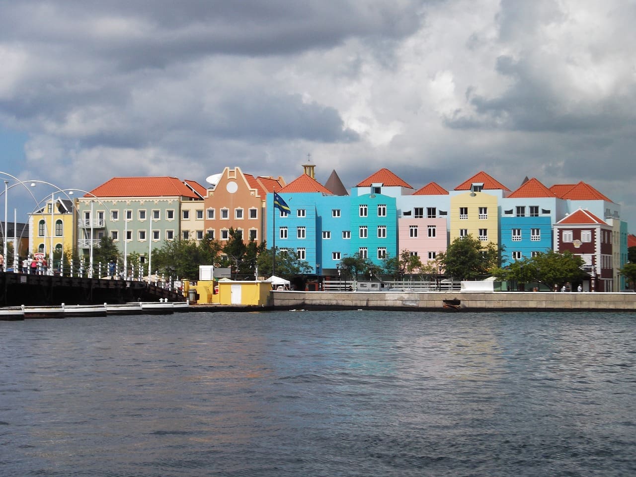 Curaçao é um dos destinos mais buscados pelos brasileiros para se casar no exterior (Foto: Pixabay)