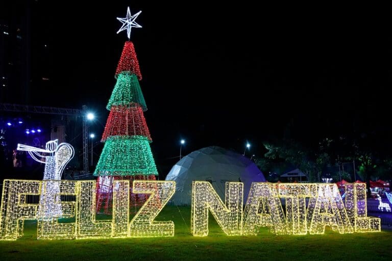 Natal em Foz do Iguaçu transforma destino mágico para moradores e turistas