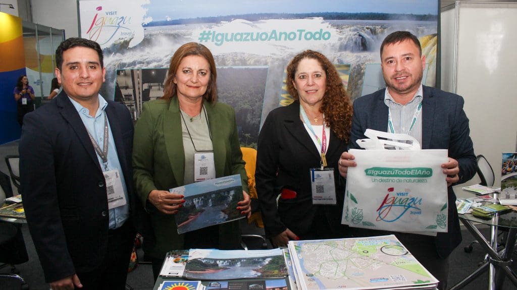 estande Iguazu o Ano Todo na expo turismo paraná
