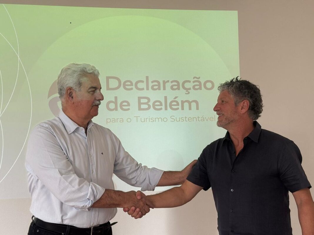 Walter Teixeira, presidente da Skål Internacional Brasil e Hélio Brito Jr., fundador da ESG Pulse e articulador do movimento - Crédito: Agência Amigo!