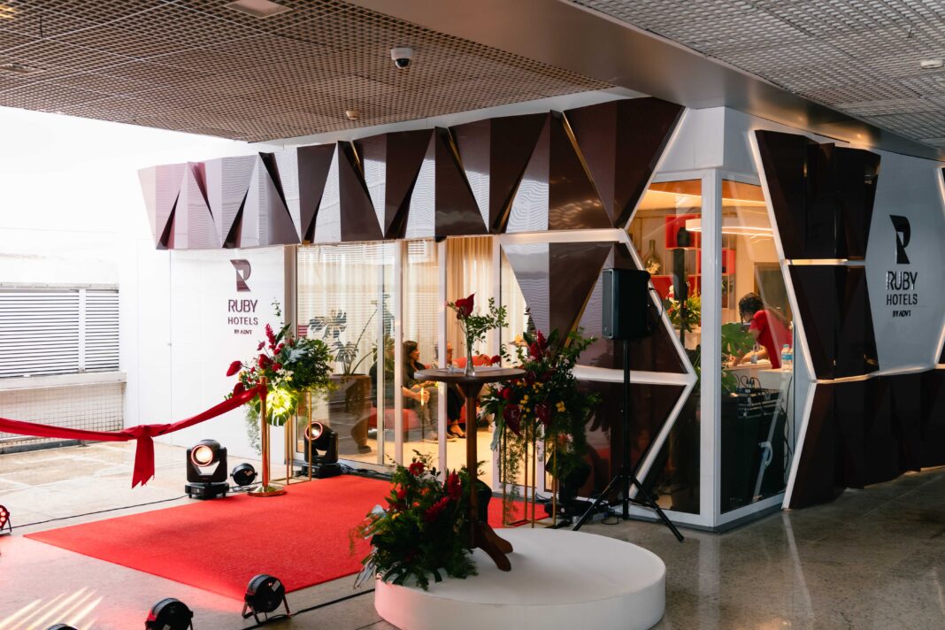 Novo hotel indoor do BH Airport amplia opções de hospedagem para passageiros. Crédito: Guilherme Pires