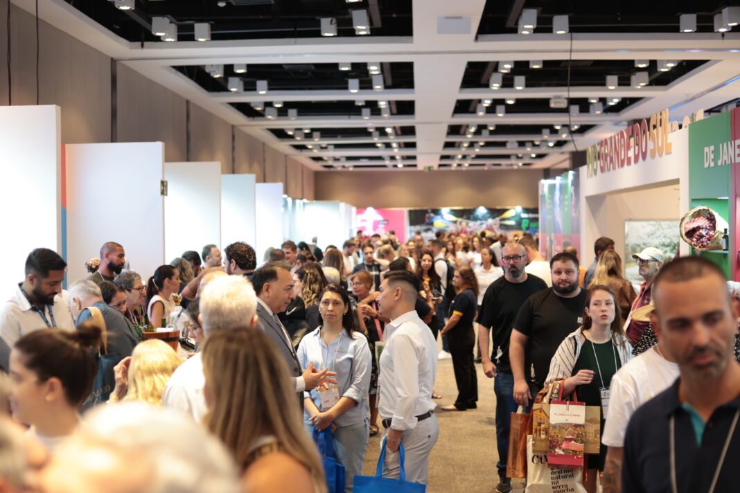 Mais de 7 mil profissionais são esperados no evento que terá treinamento no turno da manhã e palestras na Arena Ugart Talks. Foto: Anderson Gradischer