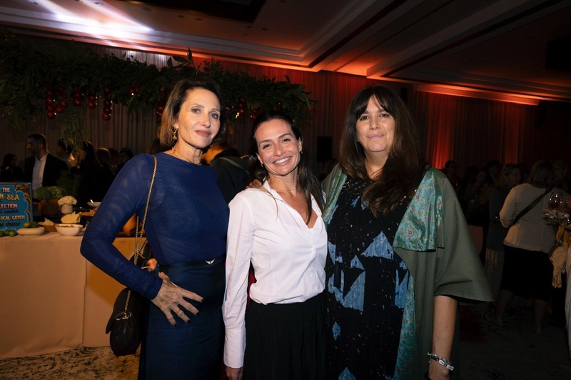 Agustina Trucco, diretora e fundadora da Emotions Travel Show; Roberta Werner, diretora-executiva do Visit Rio; e Lucía Bo, Head of Exhibitor Relations LATAM & Greece. Foto: Divulgação Emotions Travel Show