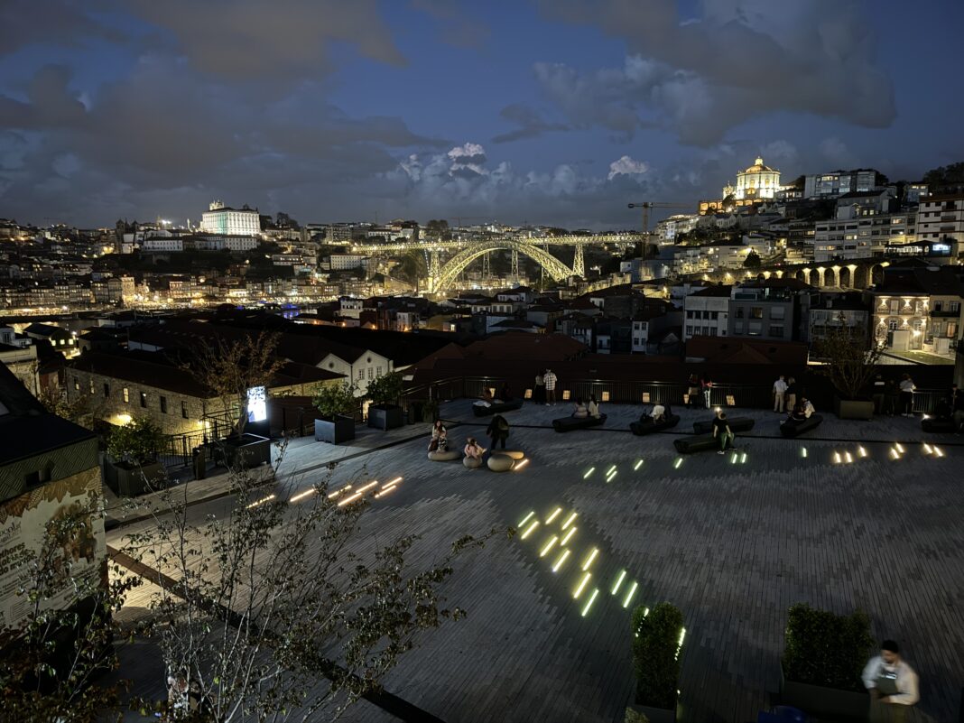Região do Porto e Norte, em Portugal, registra forte crescimento na chegada de turistas brasileiros em 2026, consolidando-se como um dos destinos europeus preferidos do mercado brasileiro - Crédito: Simone Barros