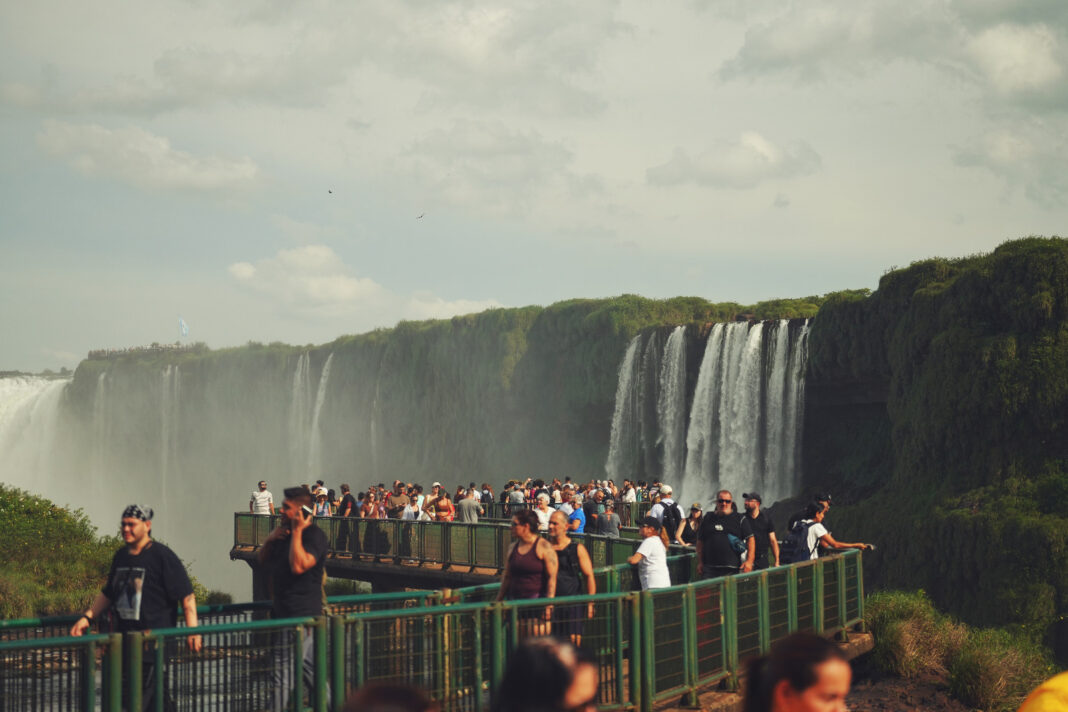 Parque Nacional do Iguaçu amplia horário e prepara programação especial para o feriado de Tiradentes - Crédito: Divulgação Urbia+Cataratas/Eagle Eye Company
