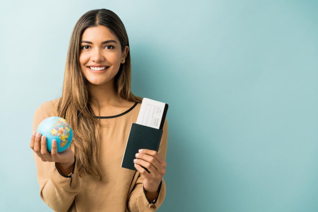 Brasil e China passam a ter isenção recíproca de vistos para viagens de até 30 dias - Crédito: Freepik / Magnific