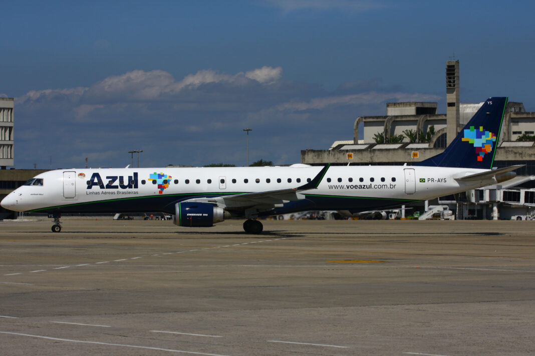 Aeronave Azul Embraer E1 - Crédito: divulgação - azul fidelidade