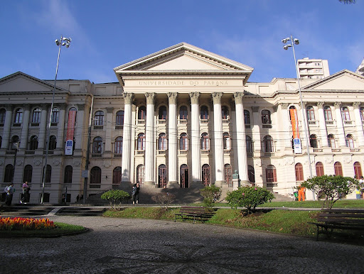 Prédio Histórico da UFPR, um dos símbolos de Curitiba. Instituição abriu inscrições para o processo seletivo do Mestrado em Turismo. - Crédito: Arquivo UFPR Prédio Histórico da UFPR, um dos símbolos de Curitiba. Instituição abriu inscrições para o processo seletivo do Mestrado em Turismo. - Crédito: Arquivo UFPR