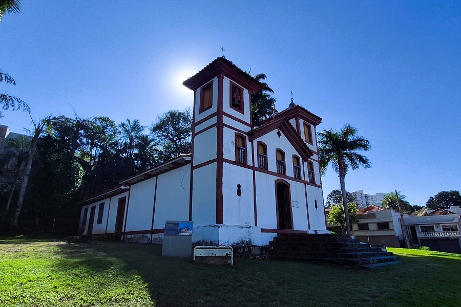 Igreja Santa Rita é o marco zero e o monumento mais antigo de Uberaba _Foto - Tárcia Oreste