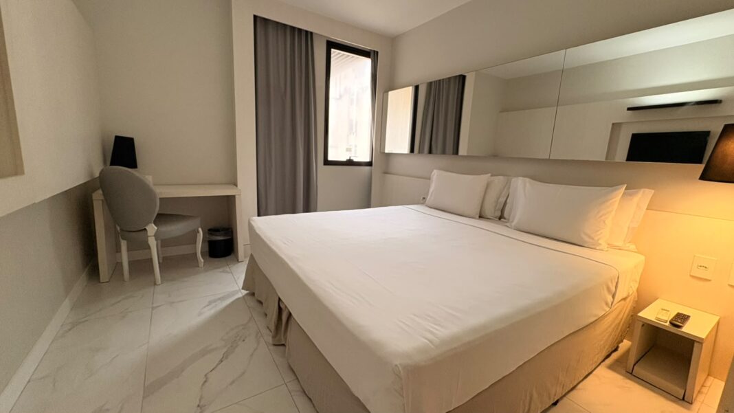 Atrio estreia a marca Aēra no Rio de Janeiro com a conversão de hotel em Copacabana e reforça sua estratégia de expansão em destinos turísticos. - Crédito: divulgação Atrio estreia a marca Aēra no Rio de Janeiro com a conversão de hotel em Copacabana e reforça sua estratégia de expansão em destinos turísticos. - Crédito: divulgação