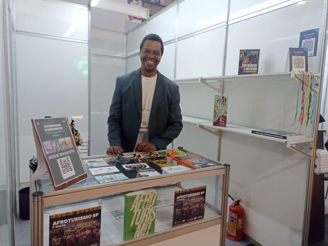 Hubber Clemente, presidente da Abrafro, no estande da entidade na 63ª Equipotel, em São Paulo — Foto: Zaqueu Rodrigues